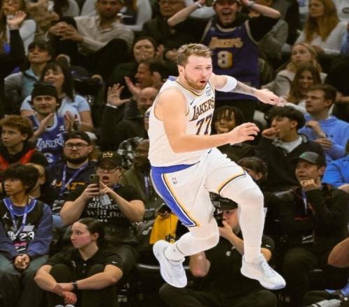 NBA半场至少25分10板10助本世纪仅出现两次,均为东契奇创造