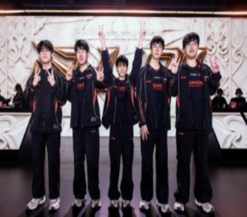 LPL發布JDG賽後返圖：力克強敵，五局終章