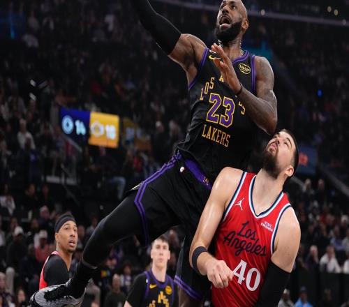 快船拒绝湖人26分逆转!小卡复出哈登18+10引7人上双詹东55+16