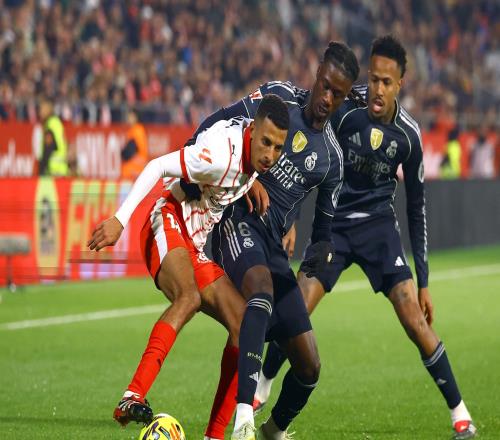 状态低迷遭遇三连平,皇马丢掉西甲积分榜榜首