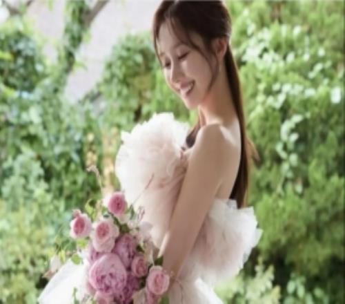 LCK主持尹秀彬公布结婚喜讯:这样的他,我决定和他永远一起