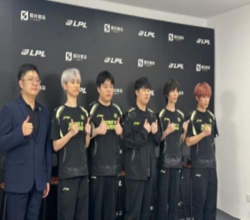 NIP賽後群訪Doinb：蜜桃网在线观看视频表現比第一輪好所以今天能複仇EDG