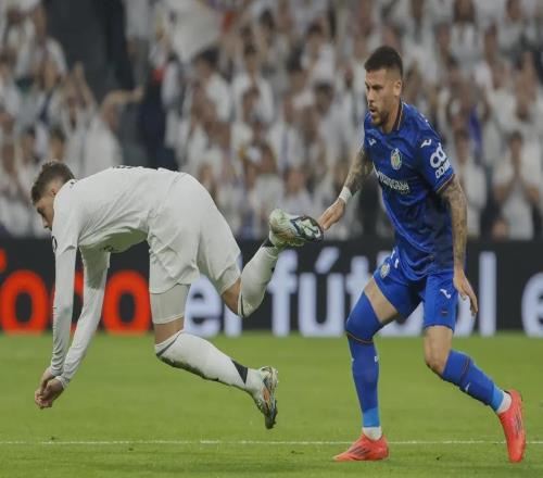 西甲前瞻皇马12赫塔菲:残阵出击,恐遭滑铁卢