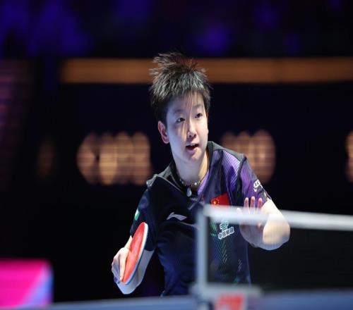 世界杯女单决赛孙颖莎战胜王曼昱，创历史实现三连冠