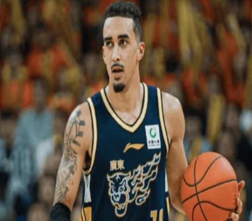 广东9889天津球员评价:2人优秀,3人及格,6人低迷