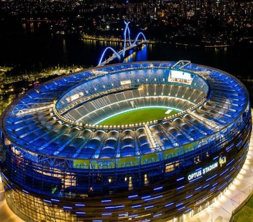 米体:米兰vs科莫的意甲联赛已经几乎不可能在珀斯举行