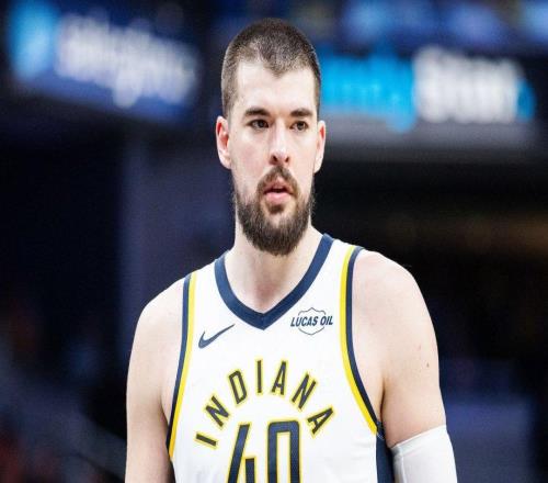 坏消息,步行者队中锋伊维察祖巴茨肋骨骨折赛季报销