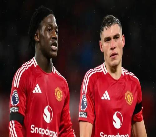 曼联半亿引援沦为水货!赛季仅2次英超首发冬窗面临清洗