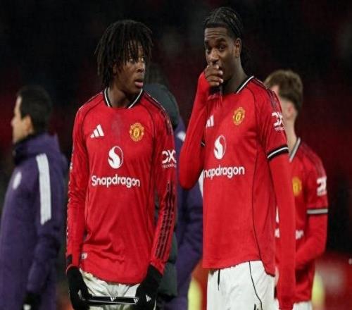 三中衛(wèi)惹眾怒！曼聯(lián)主場(chǎng)悶平墊底狼隊(duì)，阿莫林戰(zhàn)術(shù)遭炮轟