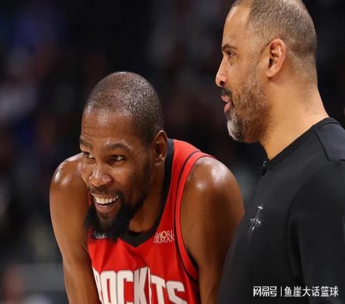 火箭赢球仍存顽疾,杜兰特创纪录!史密斯该夸,湖人放弃一人正确