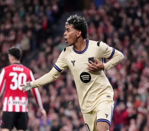 18岁亚马尔复制梅西经典:彩虹球进死角对手倒下!生涯50球