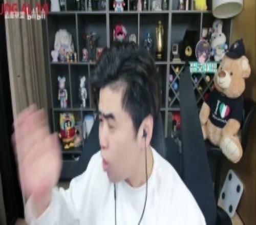 朱開：這版本AL不是一個人的問題，卡爾幫不到塔讚就是玩的很難受