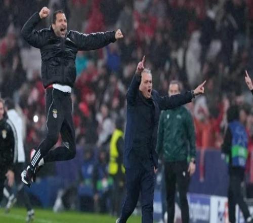 搭上歐冠附加賽末班車！穆里尼奧盛贊“歷史性之夜”，并回?fù)艉谧?></div>
<p>搭上歐冠附加賽末班車！穆里尼奧盛贊“歷史性之夜”，并回?fù)艉谧?/p>
</a> </li>
<li> <a href=