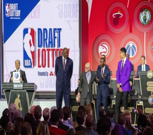 Shams:NBA将对摆烂进行评估,可能修改选秀权保护和抽签规则