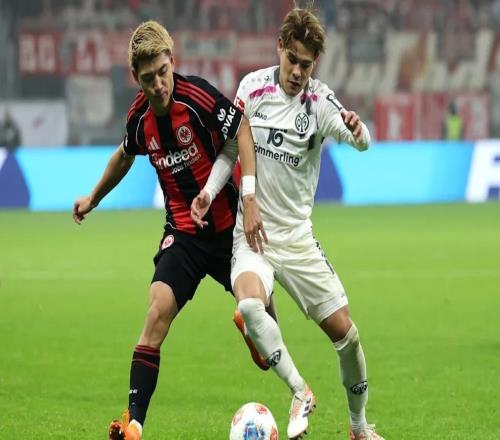 图片报:法兰克福关注美因茨24岁日本中场佐野海舟