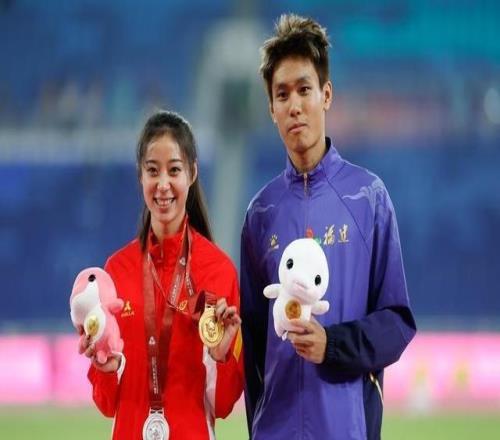 全運(yùn)會(huì)頂峰相見(jiàn)的田徑情侶，體驗(yàn)田徑的殘酷與美好