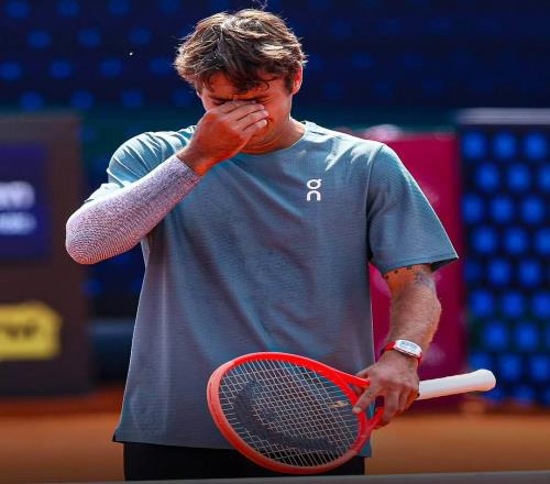 淘汰謝爾頓大主人，決賽卻成鋪路工，科博利為誰辛苦為誰甜