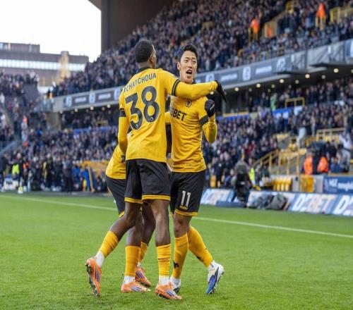 30!英超中资队20轮后终获首胜2轮拿4分或逆袭保级韩名将传射