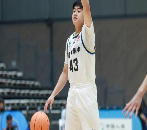 石景山首鋼園見證新王加冕！清華附中登頂少年CBA