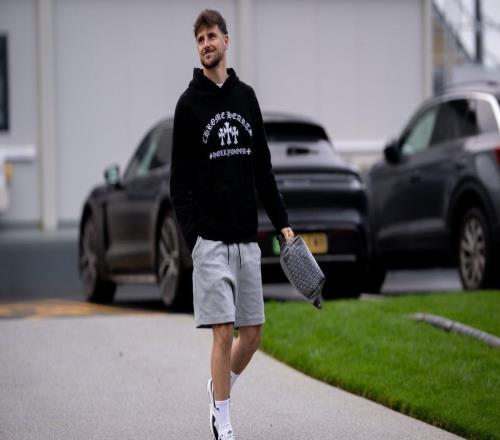 卡里克:芒特在训练中受了点小伤,问题不严重