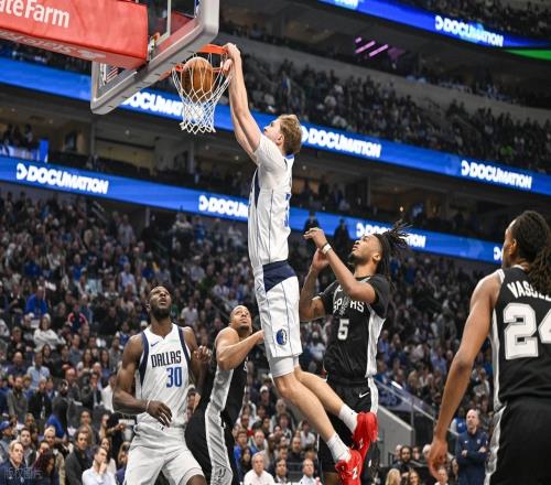 文班29+11+6,弗拉格空砍32+6!马刺赢独行侠,一战看清这5名球员