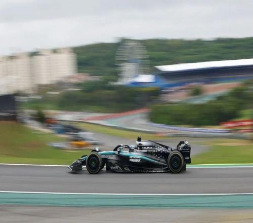 諾里斯又贏了！維斯塔潘維修區(qū)起步第三帶回！而法拉利