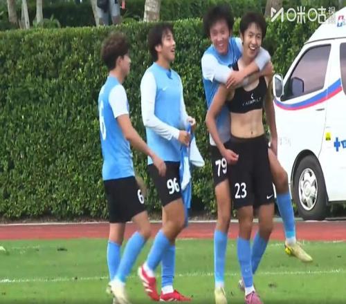 小朱小毛缺阵U21照样冲乙!黄山彭顺杰具中超实力,水哥安心退役