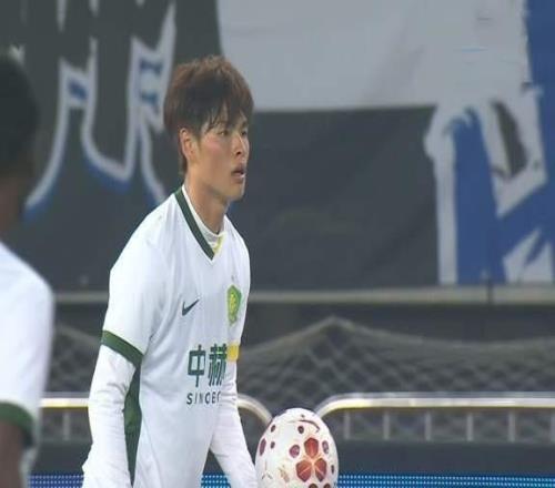 CCTV16直播,泰山后防线调整瓦科踢国安有心得谢文能主攻邓捷夫