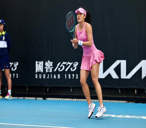 澳網首場金花德比大戰(zhàn)宣告流產！韋思佳意外傷退無緣同馬燁欣會師