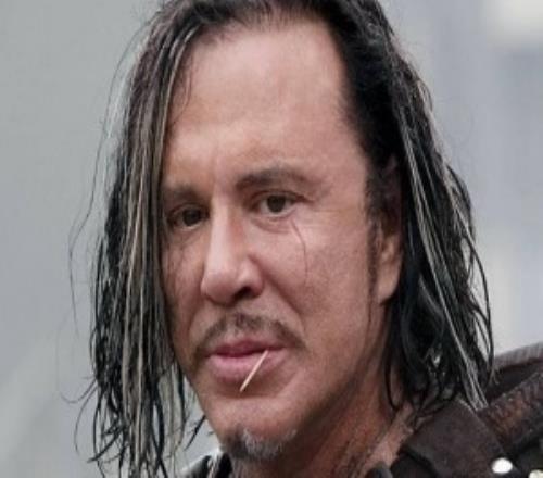 《钢铁侠》反派演员米基洛克因欠租被逐出家门曾拒10万美元捐助