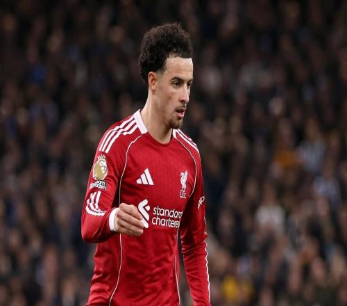 琼斯:有人批评我出球不够快,但那是因为我对控球有信心