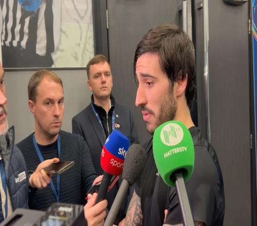 托納利：很高興和紐卡續(xù)約不想說(shuō)要留下10年但我現(xiàn)在很開(kāi)心