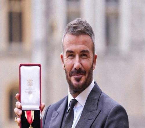 曼联官方祝贺贝克汉姆封爵:这是一个意义非凡的时刻