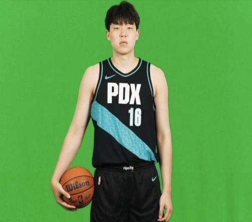 杨瀚森砍13+7+3+2,率队122129惜败!开拓者2号单打独斗,太抢戏