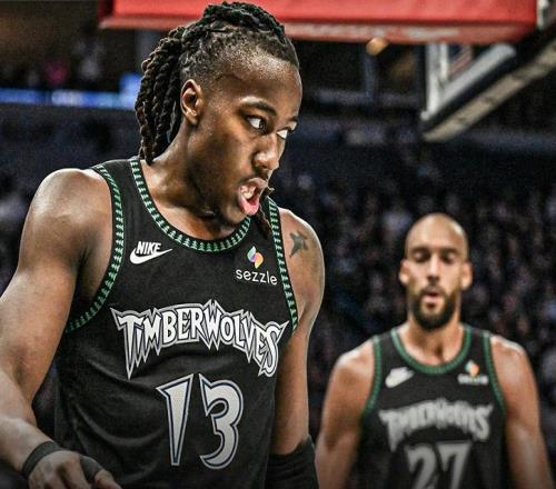 17中13轰43分！历史首人！6换2大交易捡到宝了