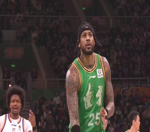 想要回歸廣東隊莫蘭德徹底擺爛，楊鳴被坑慘了，遼寧男籃換外援