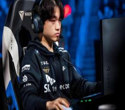 科研整活網友發(fā)現T1輔助Keria在Rank中選出蔚和奎桑提輔助