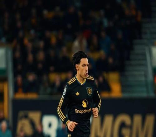 阿莫林:利马给后防线带来的那种掌控力是教不出来的