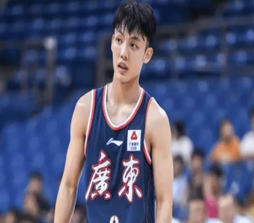 官宣了!CBA得分王空降广东队,杜锋满意,4外援豪阵剑指12冠