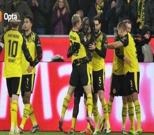 自有统计以来,瑞尔森是首位德甲上半场送出3助攻的多特球员