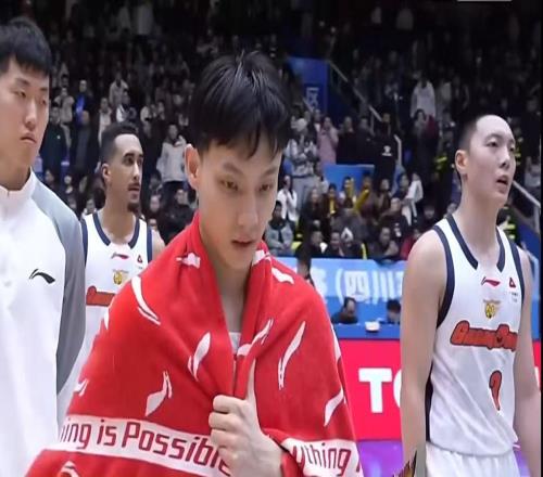 最新消息！CBA“暴力控衛(wèi)”馳援杜鋒，保送廣東隊躺進總決賽！