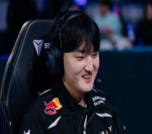 kkOma：Peyz現在打得很好並且他是一個未來比現在更令人期待的選手