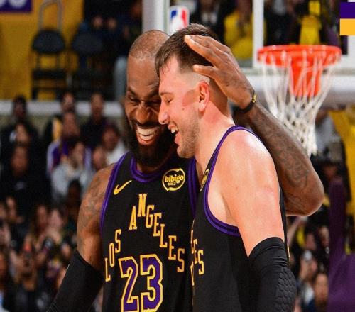 场均33分8板9助,数据确实不会说谎!作为球队老大,你被误解太久