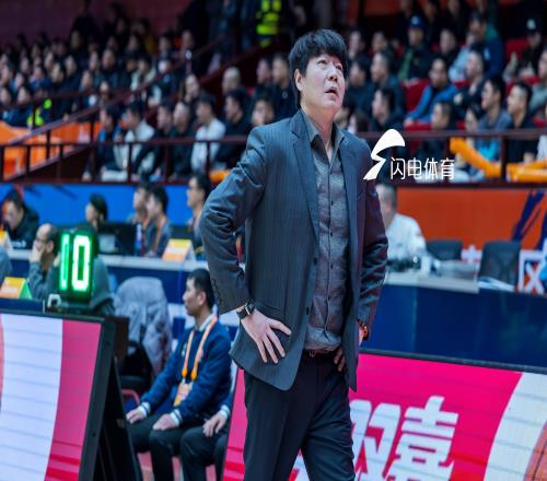 山東高速男籃不敵浙江廣廈，邱彪賽后點評小將王證