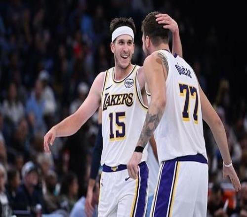 里夫斯调侃:我与东契奇之间充满了仇恨很高兴看到他重返赛场