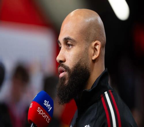 个人最佳位置姆伯莫:我能踢多个位置,但没有最喜欢的