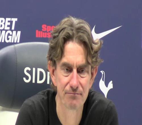 弗兰克:很明显曼联本赛季有了进步,尤其在进攻端他们极具威胁