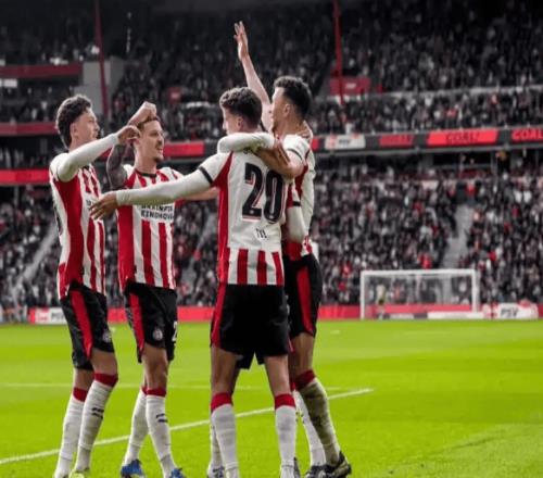 4月就奪冠埃因霍溫創神紀錄！阿賈克斯被甩23分成背景板