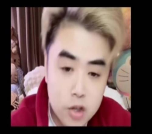 朱開：Kanavi是HLE年紀最大的沒人敢噴他！雖然那把猴子送瘋了