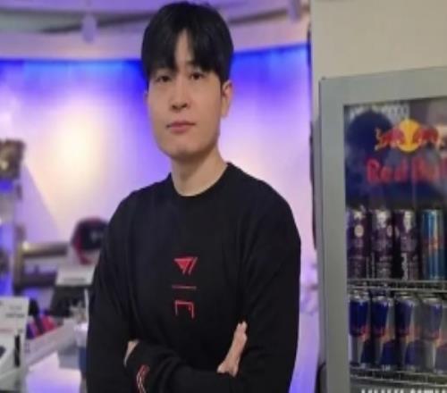 Tom：麵對iG沒什麽壓力也並不緊張，對相赫的表現充滿期待
